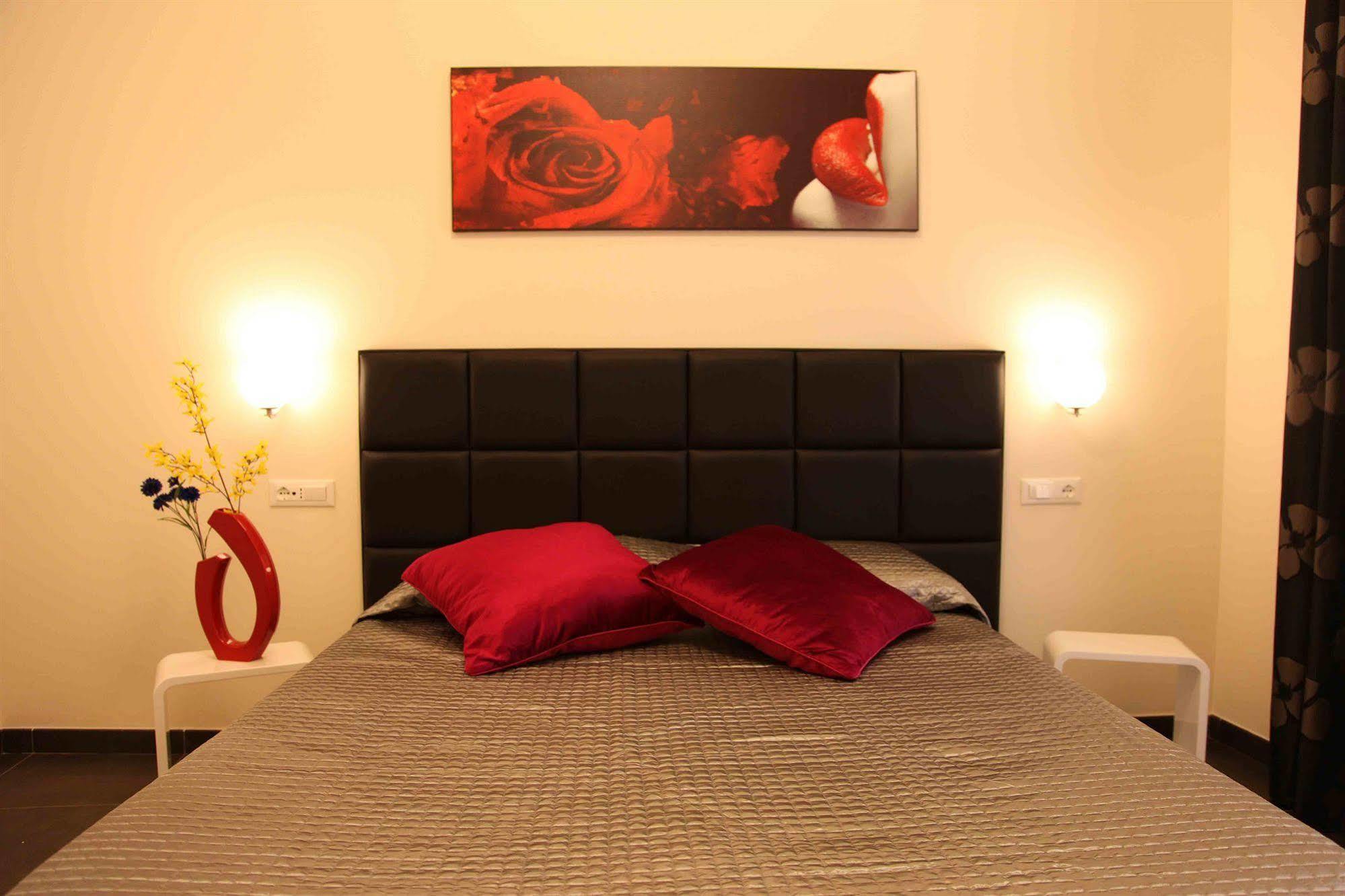 Deko Rome Bed & Breakfast Exterior photo
